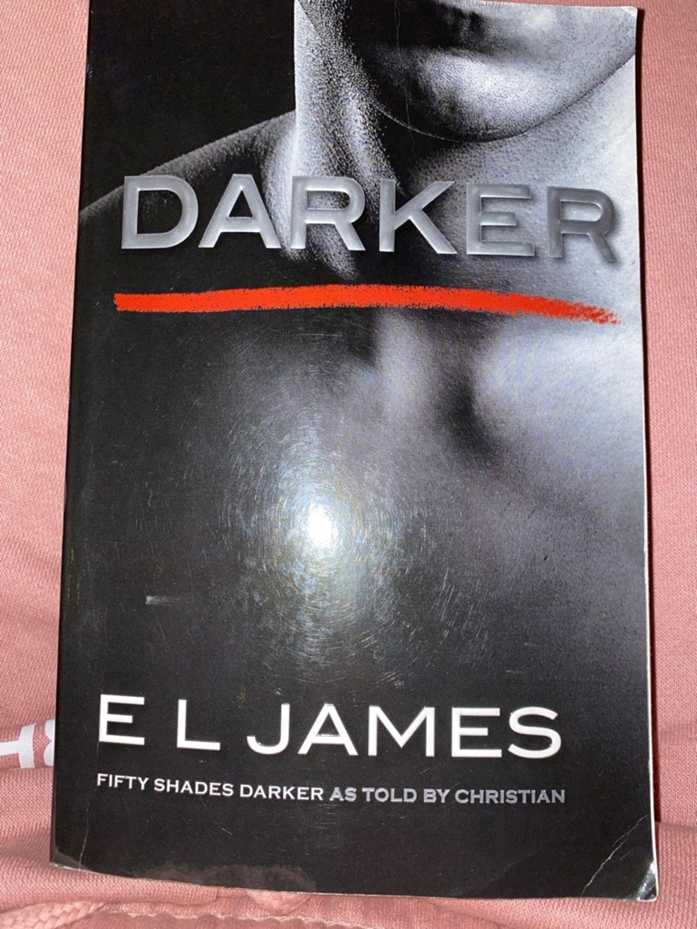 Fifty Shades Darker Paperback